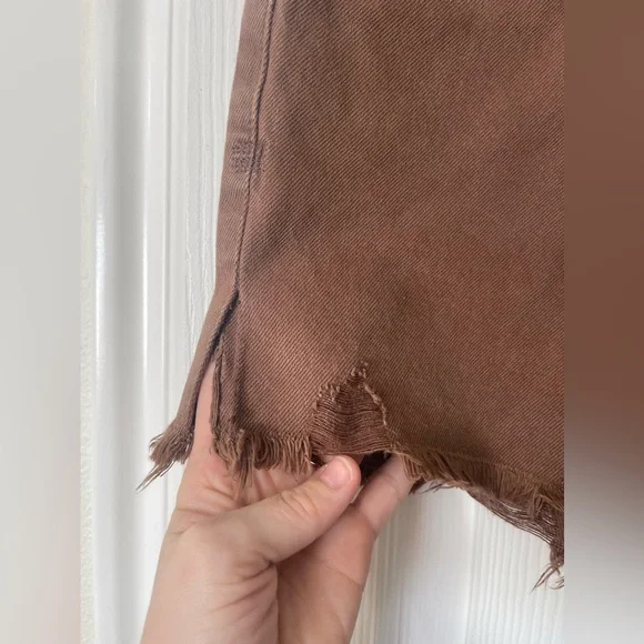 Free People Makai Cut Off Jean Shorts 27 Chocolate Brown Denim Raw Hem - Picture 5 of 11